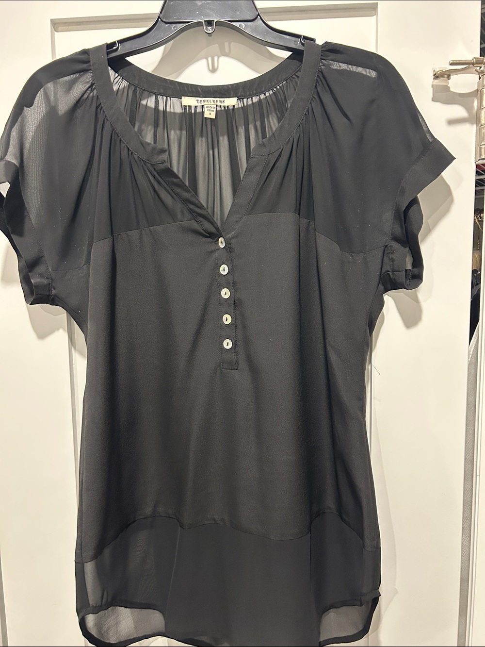 Daniel Rainn Black Short-Sleeve Button-Front Sheer Yoke Blouse
